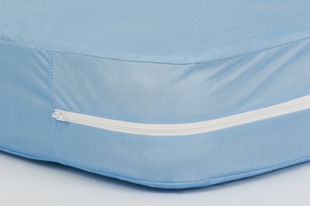 henleys medical mattress protector